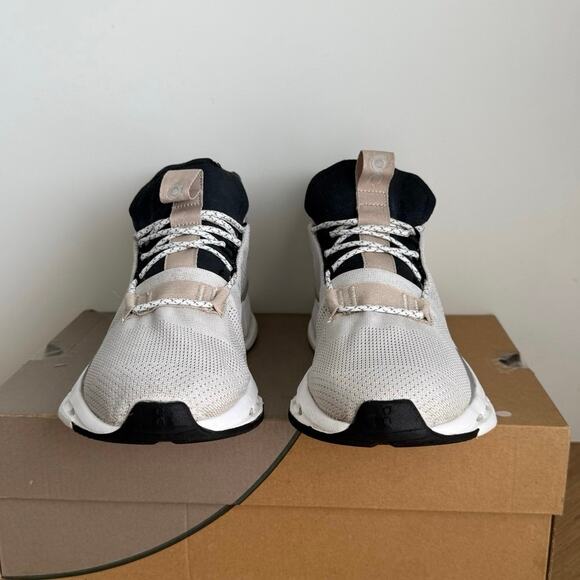 On Cloud CloudTec Men Running Sneakers- SZ Men 7- Women 8.5 main image 5